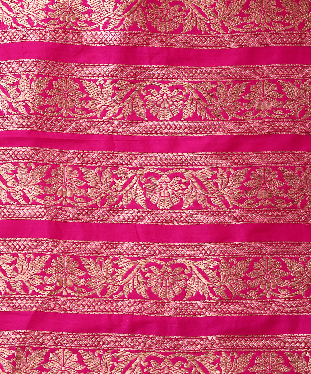 Handloom_Rani_Pink_Mehraab_Jaal_Pure_Katan_Silk_Banarasi_Lehenga_WeaverStory_06