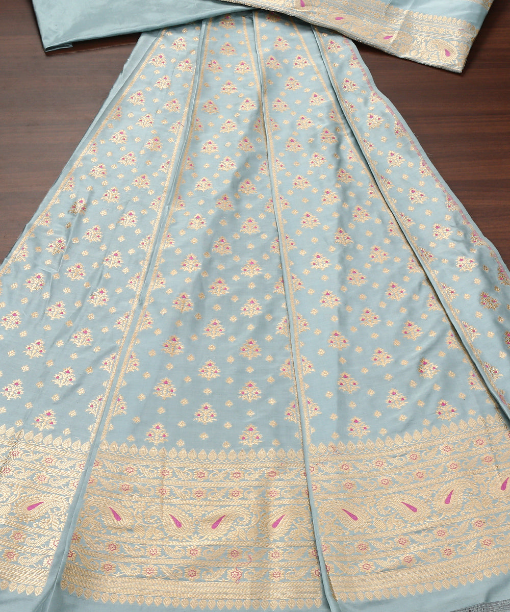 Powder_Blue_Handloom_Pure_Katan_Silk_Banarasi_Lehenga_With_Pink_Meenakari_WeaverStory_02