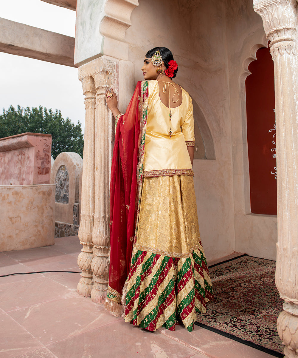 Handloom_Golden_Pure_Silk_Tukdi_Gararah_With_Beige_Kurti_And_Maroon_Dupatta_WeaverStory_04