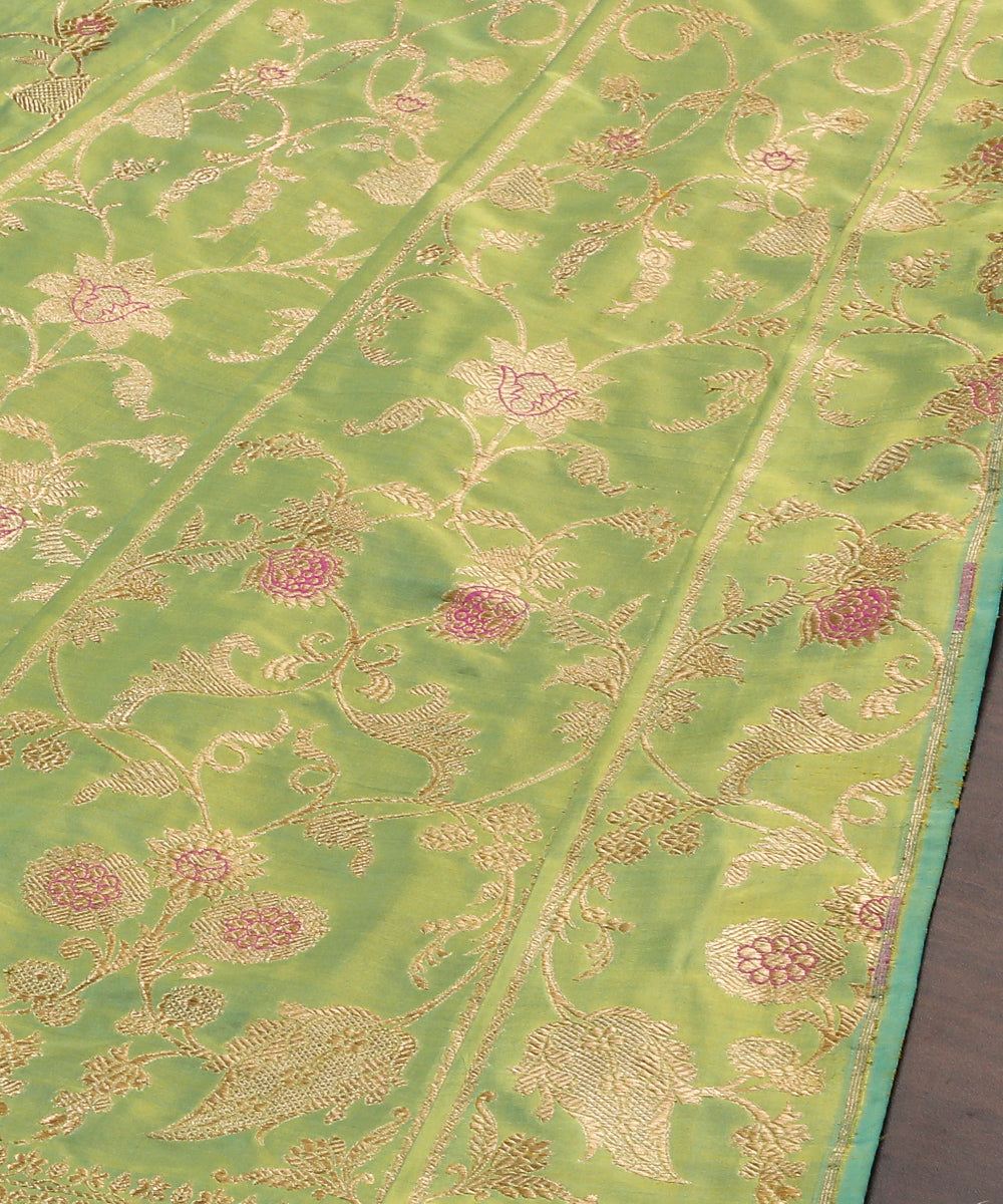 Handloom_Pista_Green_Dual_Tone_Pure_Katan_Silk_Banarasi_Lehenga_WeaverStory_03