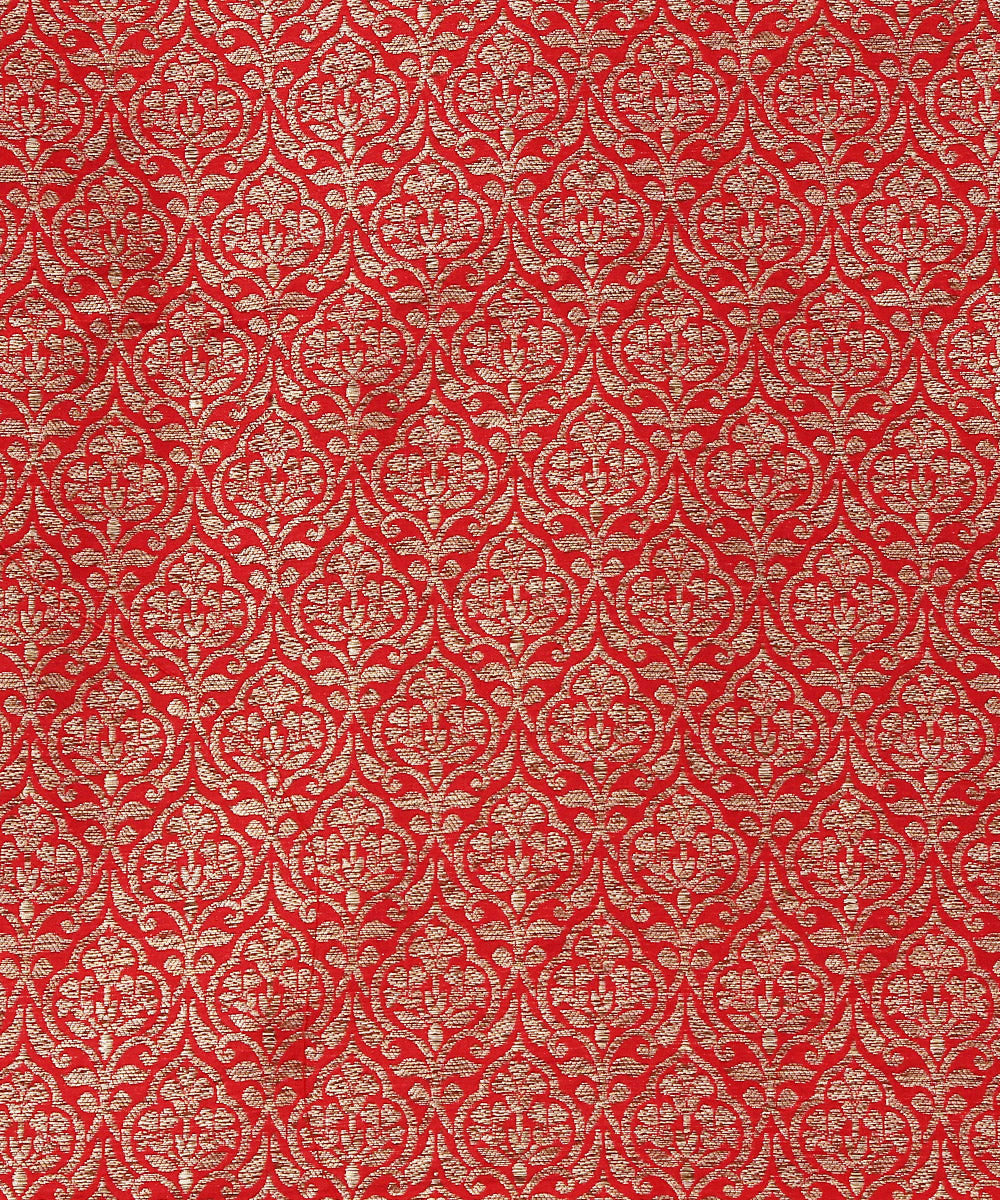 Handloom_Red_Pure_Katan_Silk_Banarasi_Lehenga_with_Antique_Zari_WeaverStory_06