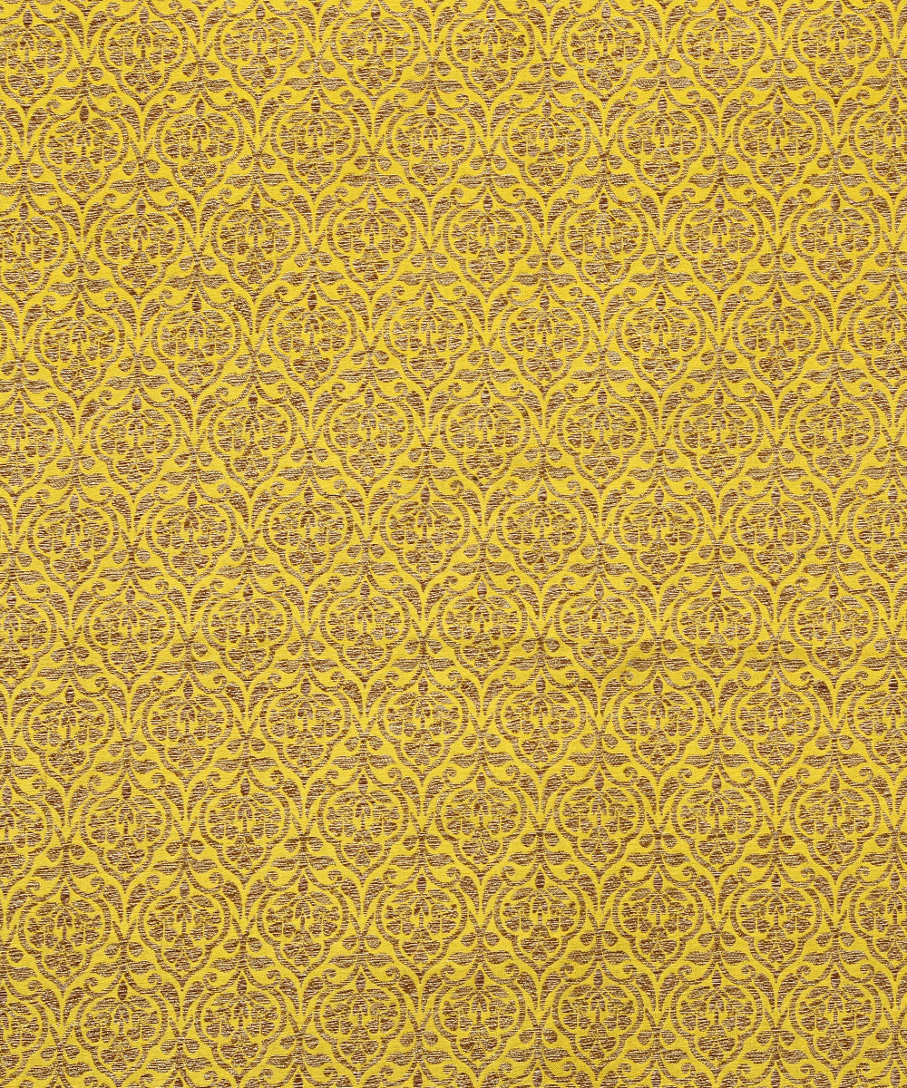 Yellow_Handloom_Pure_Katan_Silk_Banarasi_Lehenga_With_Antique_Zari_WeaverStory_06