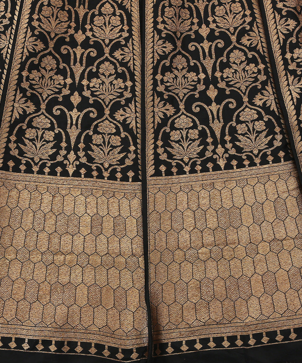 Handloom_Black_Pure_Katan_Silk_Banarasi_Lehenga_With_Antique_Zari_WeaverStory_04