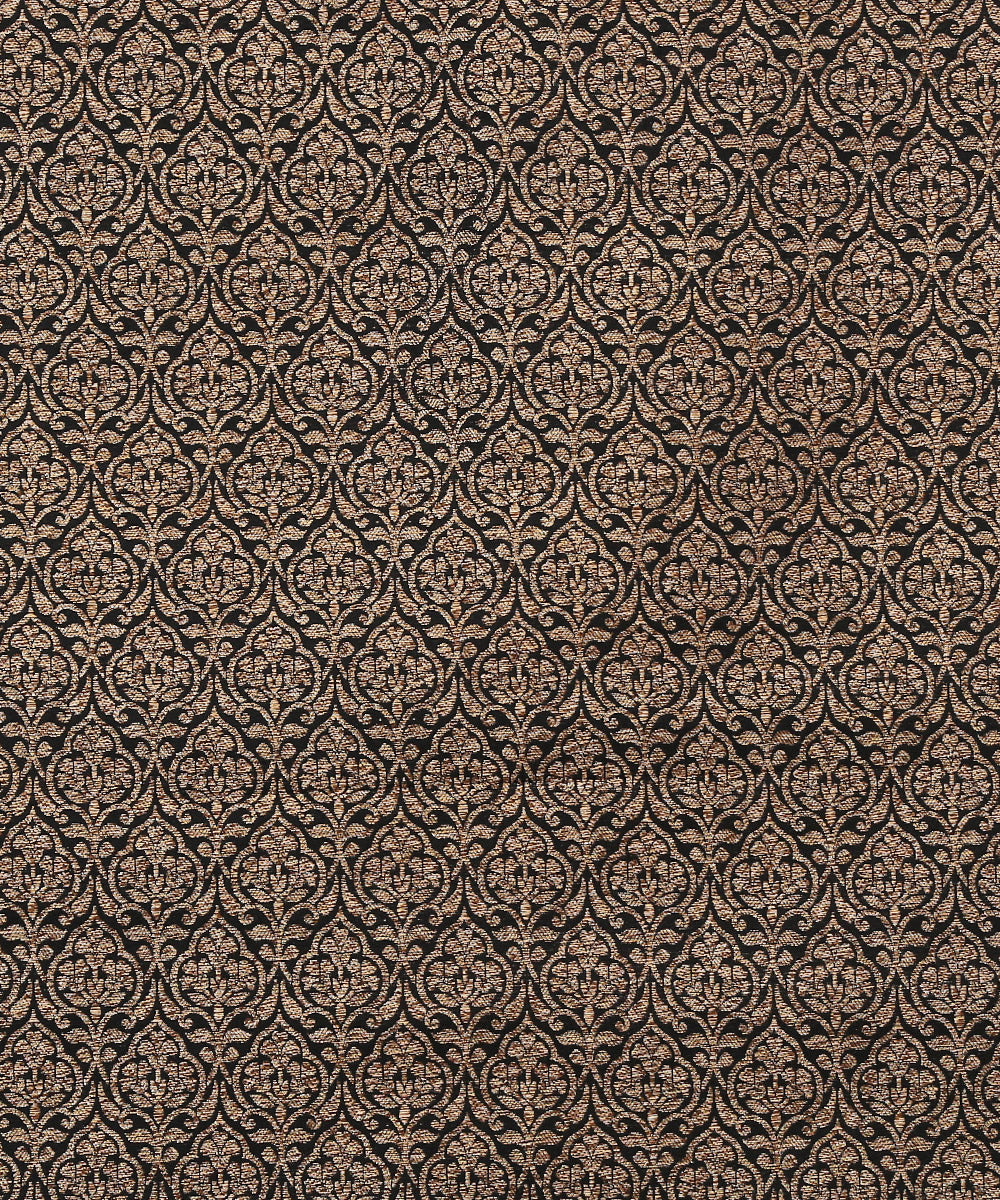 Handloom_Black_Pure_Katan_Silk_Banarasi_Lehenga_With_Antique_Zari_WeaverStory_06