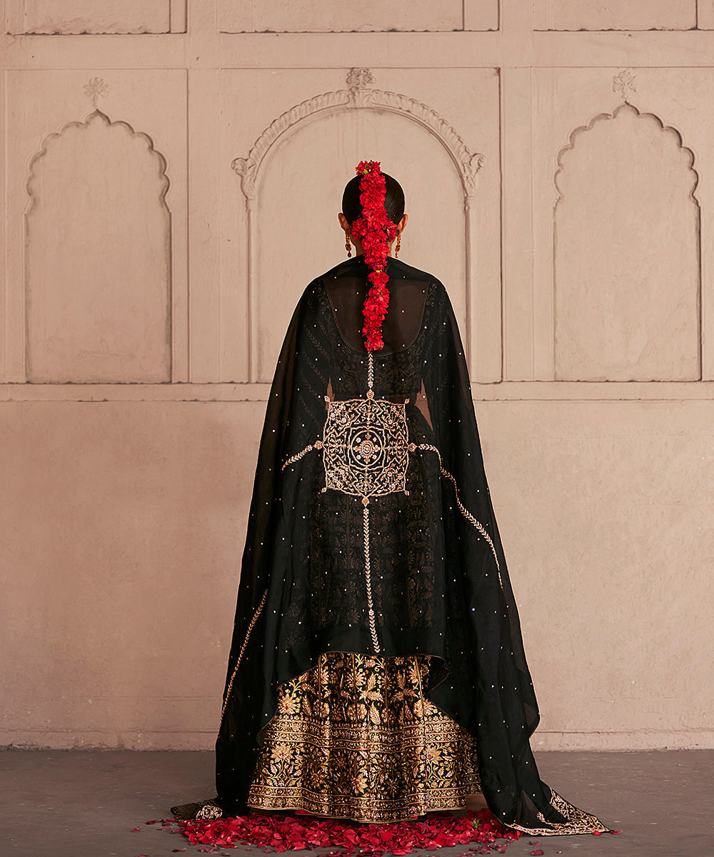 Black_Dual_Shade_Hand_Embroidered_Zardozi_Banarasi_Lehenga_With_Blouse_And_Organza_Dupatta_WeaverStory_04