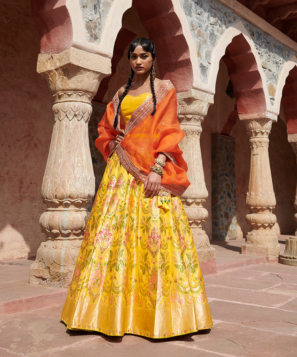 Handloom_Yellow_Pure_Katan_Silk_Meenakari_Banarasi_Lehenga_with_Corset_Blouse_and_Organza_Dupatta_WeaverStory_05
