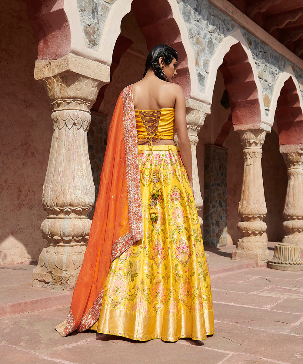 Handloom_Yellow_Pure_Katan_Silk_Meenakari_Banarasi_Lehenga_with_Corset_Blouse_and_Organza_Dupatta_WeaverStory_06