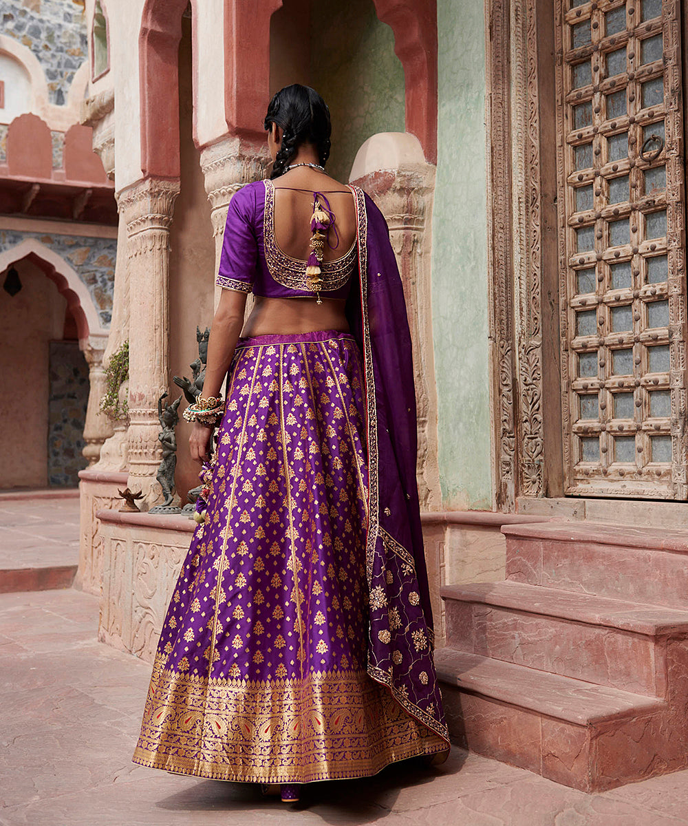 Handloom_Purple_Pure_Katan_Silk_Banarasi_Lehenga_with_Heavy_Zardozi_Dupatta_and_Purple_Blouse_WeaverStory_04