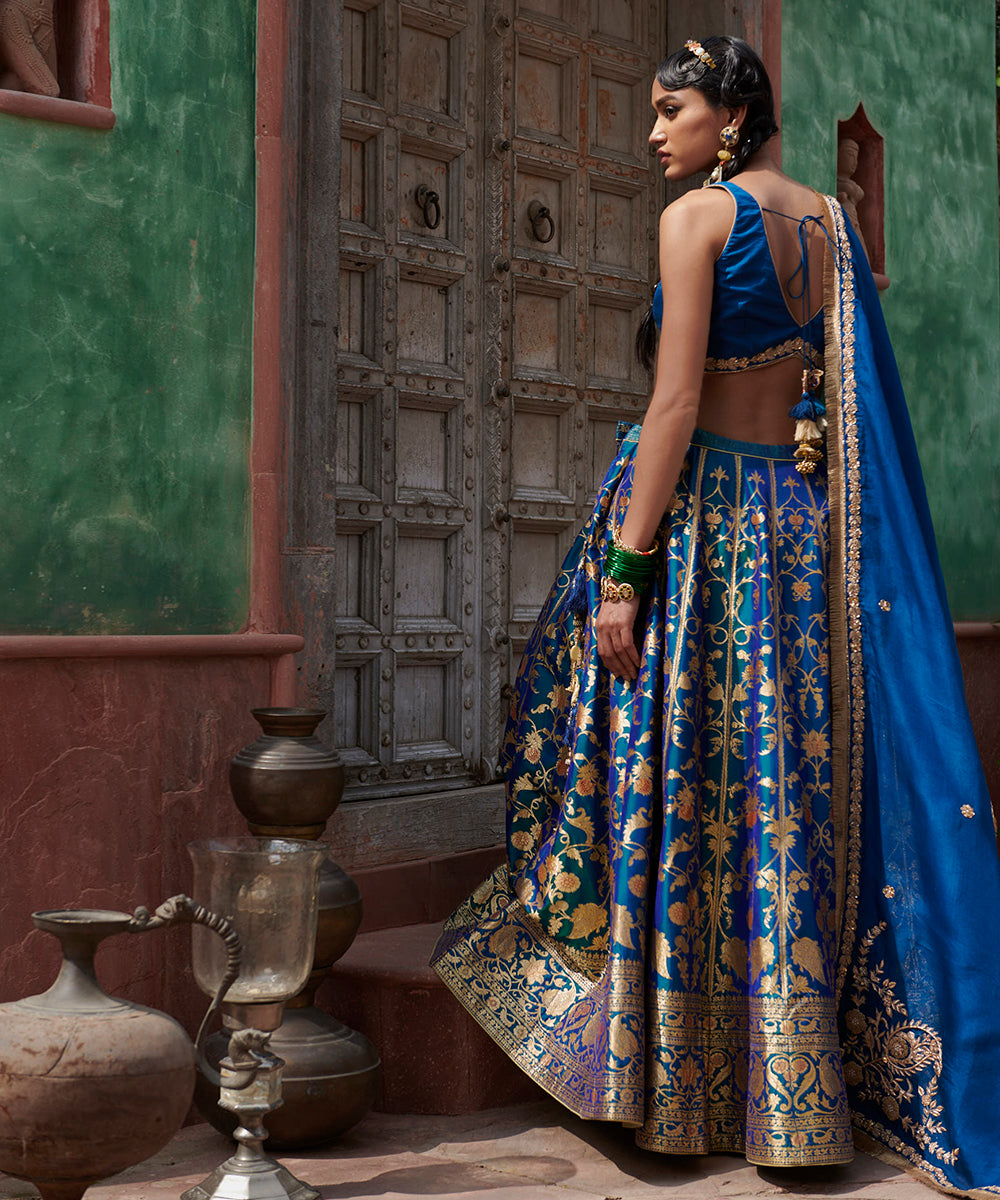 Peacock_Blue_Handloom_Pure_Katan_Silk_Banarasi_Lehenga_with_Organza_Dupatta_and_Blouse_WeaverStory_07