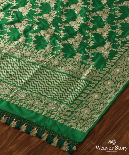 Leaf_Green_Handloom_Kadhwa_Jangla_Katan_Silk_Banarasi_Dupatta_WeaverStory_04