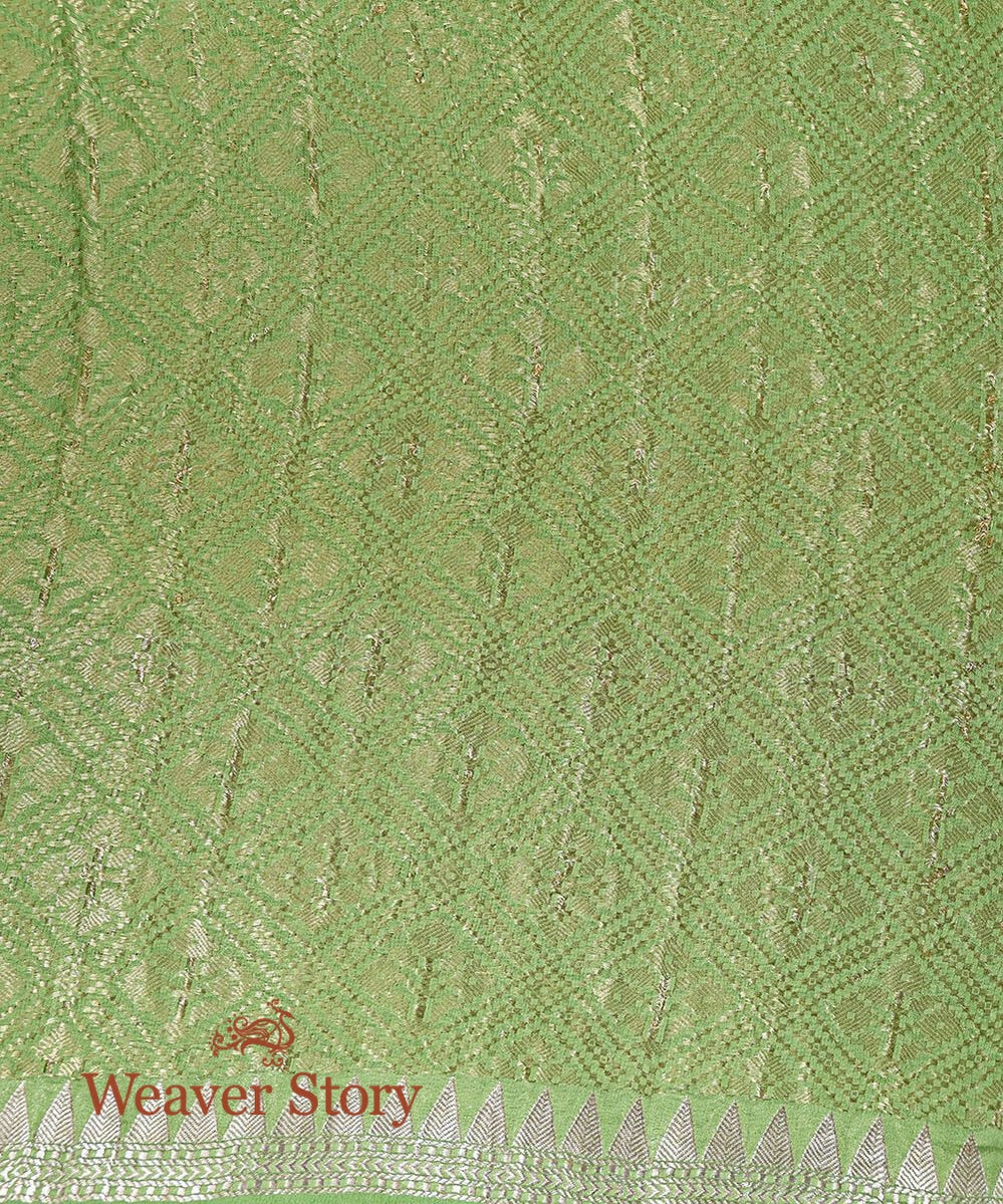 Light_Green_Handloom_Banarasi_Georgette_Saree_with_kadhwa_Booti_WeaverStory_05
