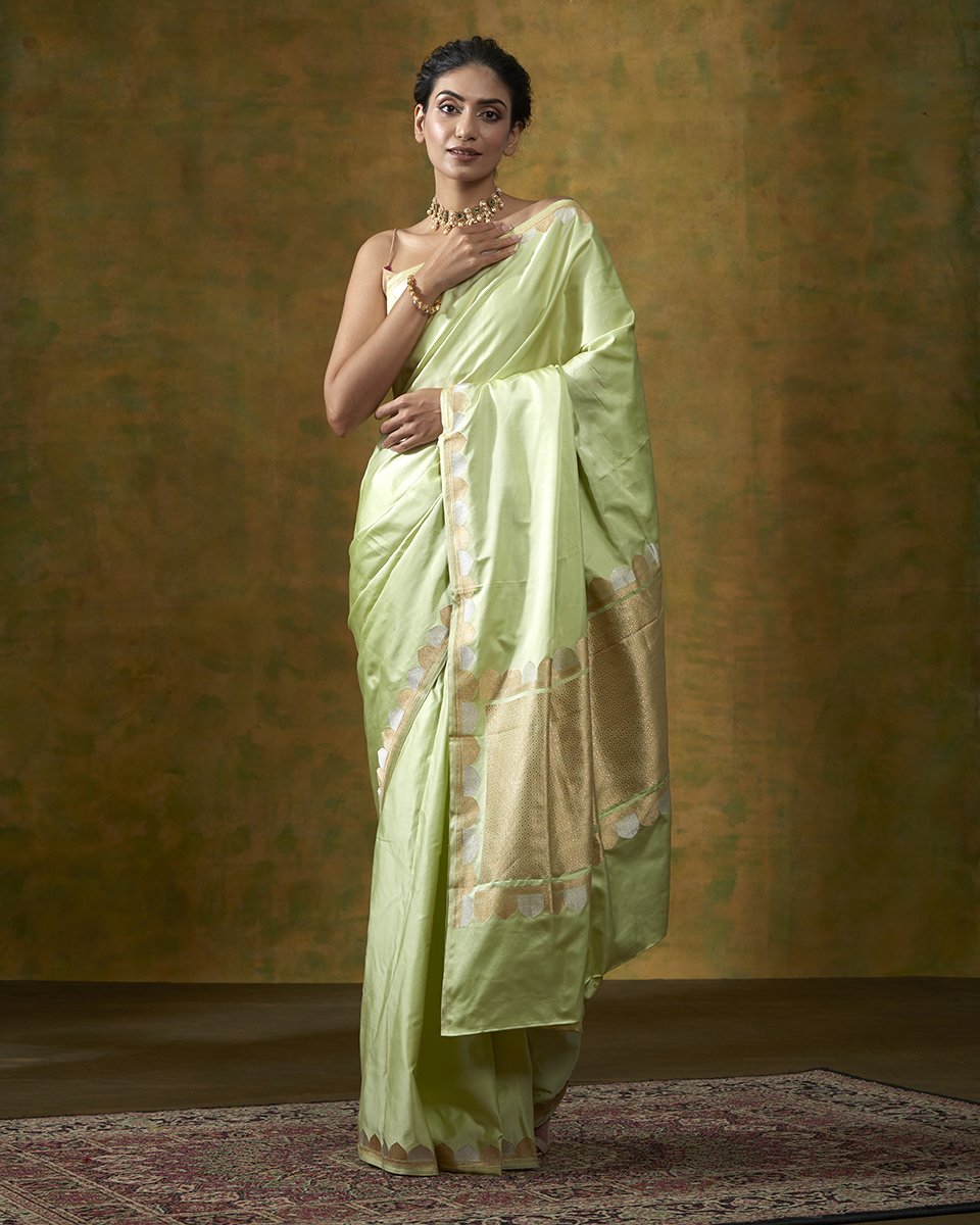 Light_Green_Handloom_Plain_Satin_Banarasi_Saree_with_Zari_Border_WeaverStory_02