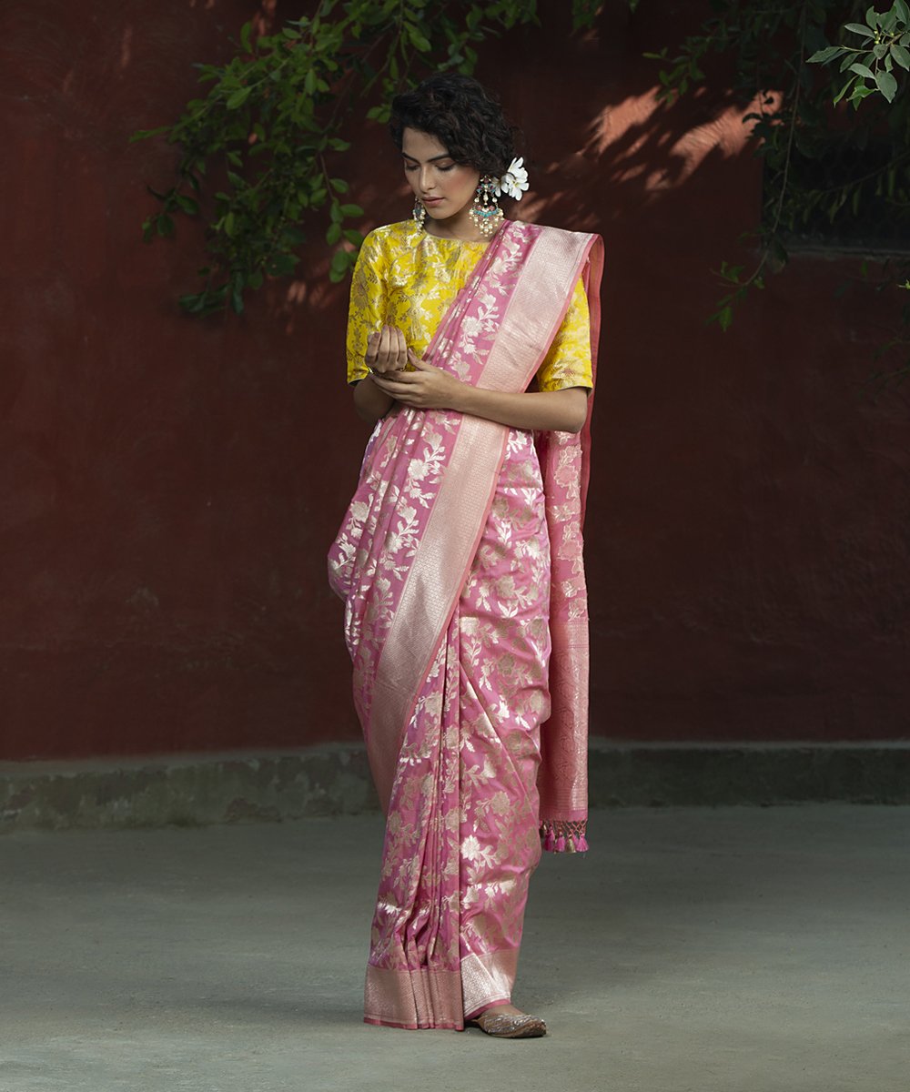 Light_Pink_Handloom_Katan_Silk_Banarasi_Saree_with_Floral_Jangla_WeaverStory_02