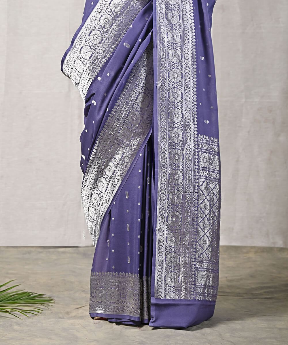 Light_Purple_Handloom_Banarasi_Georgette_Saree_with_Silver_Zari_Work_WeaverStory_04