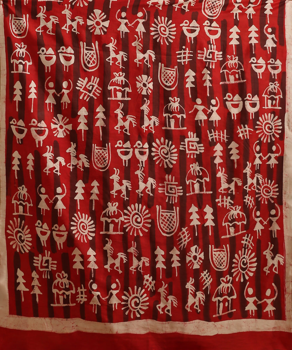Offwhite_And_Red_Handloom_Pure_Mulberry_Silk_Hand_Batik_Saree_With_Tribal_Motifs_WeaverStory_05
