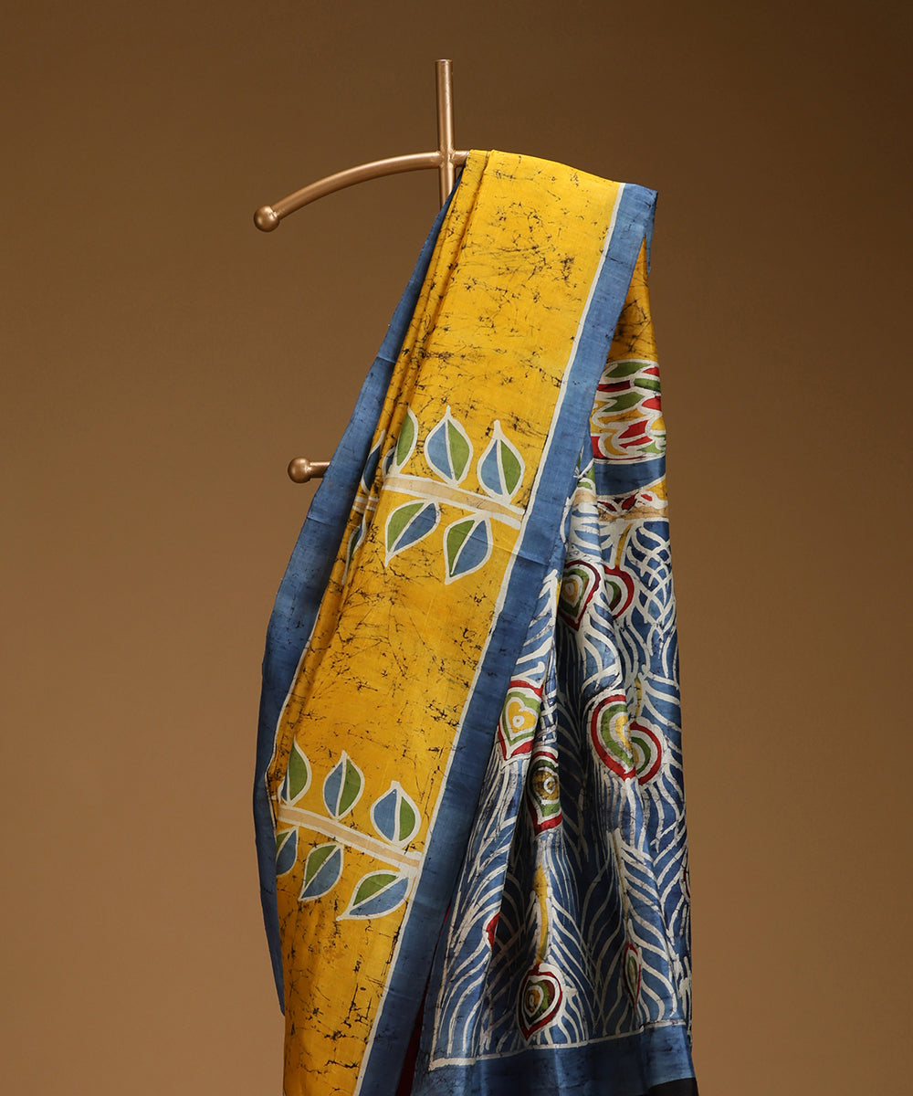 Handloom_Mustard_and_Rani_Pink_Hand_Batik_Mulberry_Silk_Saree_WeaverStory_02