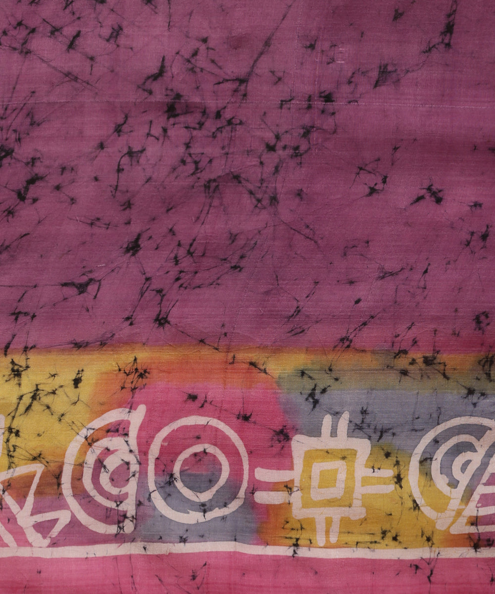 Handloom_Mustard_and_Black_Ombre_Hand_Batik_Mulberry_Silk_Saree_WeaverStory_06