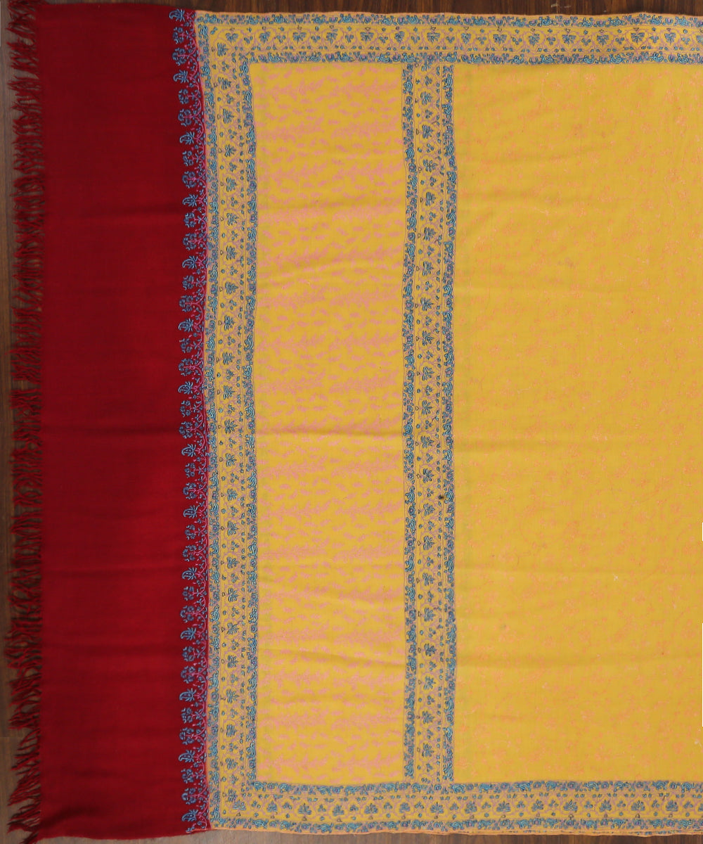Yellow_And_Maroon_Pure_Pashmina_Ladies_Shawl_With_Soznikari_WeaverStory_02