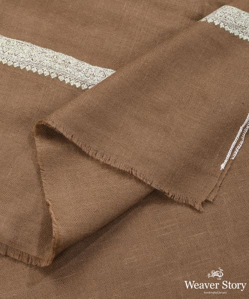 Handwoven_Brown_Pure_Pashmina_Ladies_Shawl_With_Soznikari_WeaverStory_04