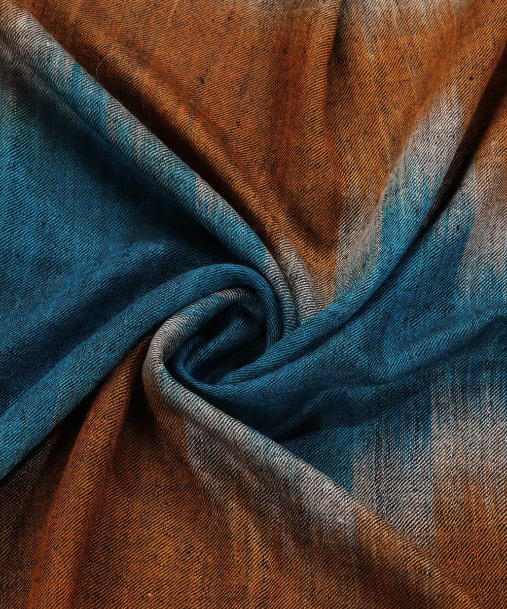 Handwoven_Double_Pure_Pashmina_Stole_With_Kalamkari_And_Soznikari_Border_WeaverStory_05