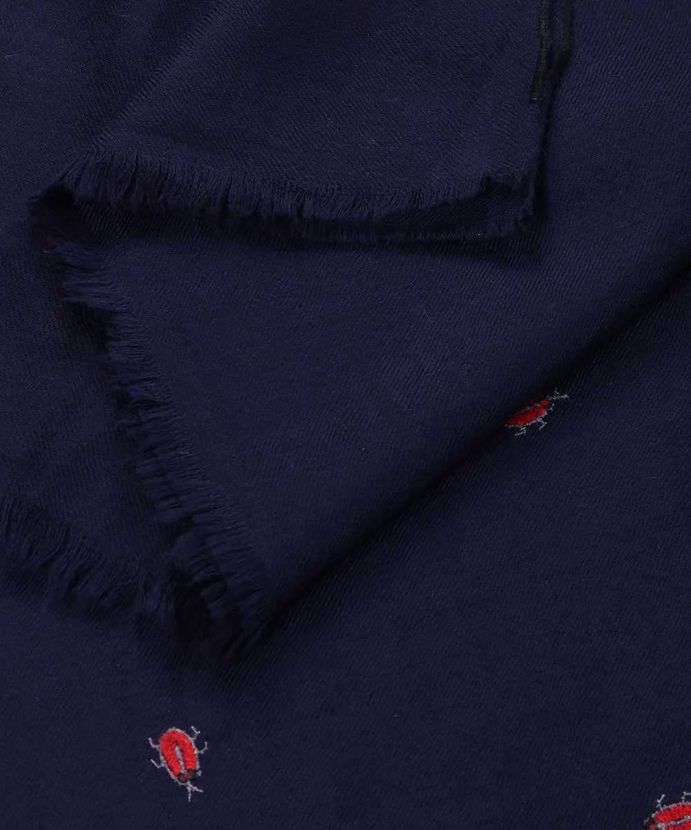 Handwoven_Navy_Blue_Pure_Pashmina_Shawl_With_Paper_Machw_Work_WeaverStory_04