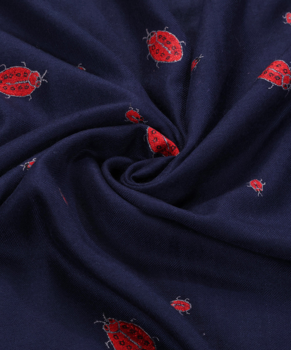 Handwoven_Navy_Blue_Pure_Pashmina_Shawl_With_Paper_Machw_Work_WeaverStory_05
