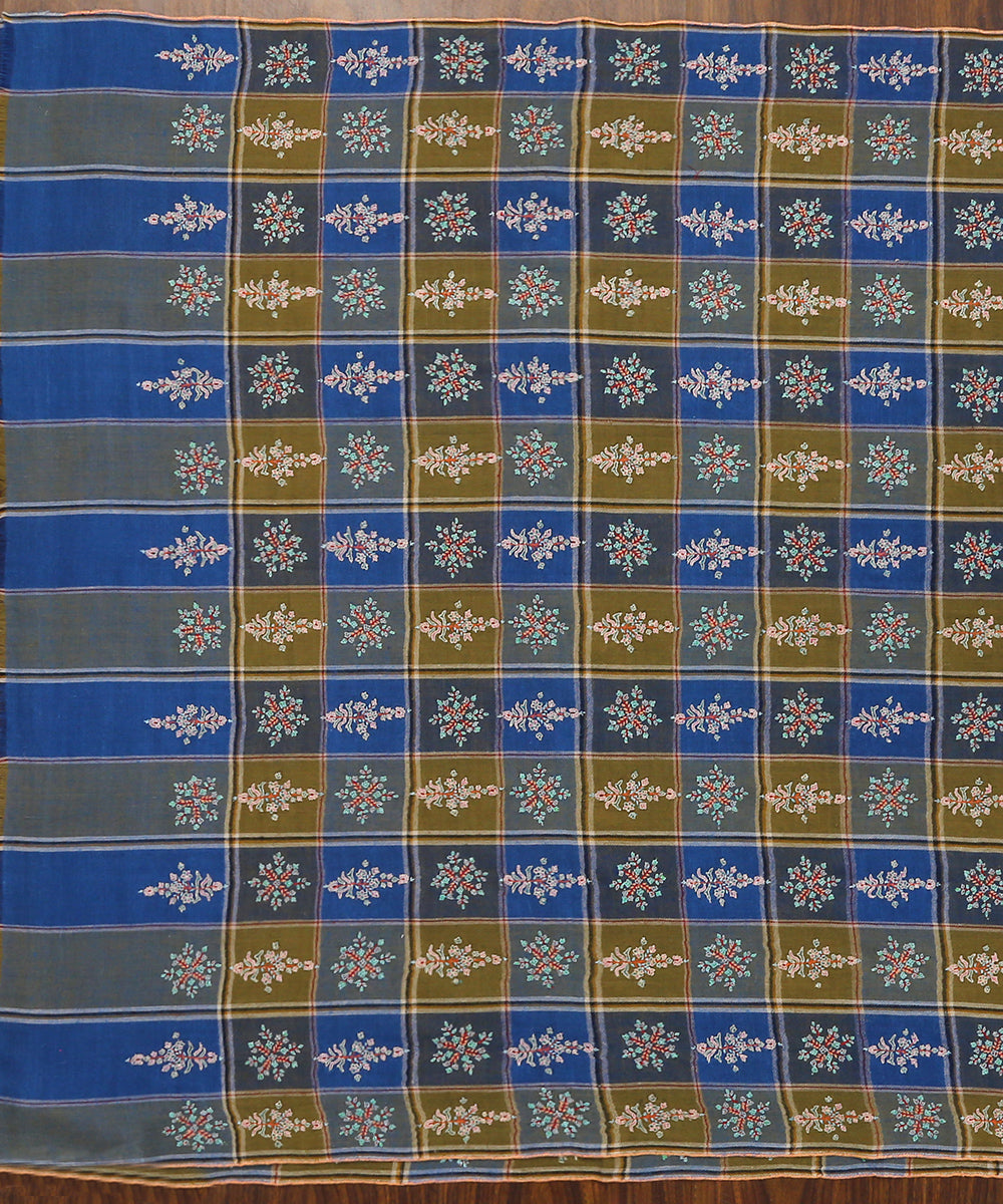 Blue_Handwoven_Pure_Pashmina_Ladies_Shawl_With_Checks_And_Soznikari_Work_WeaverStory_02