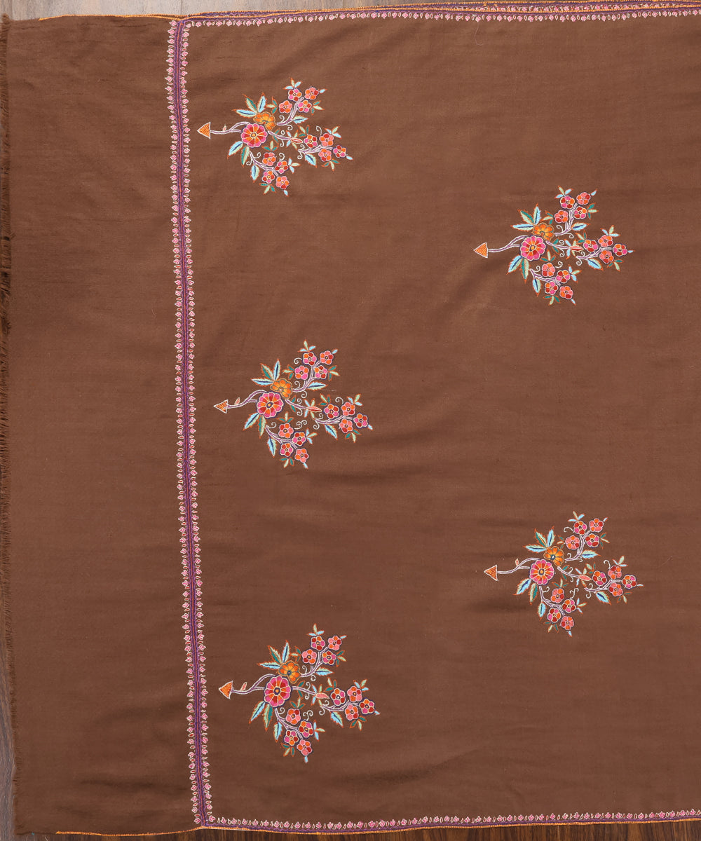 Khakhi_Handwoven_Pure_Pashmina_Shawl_With_Paper_Mache_Booti_WeaverStory_02