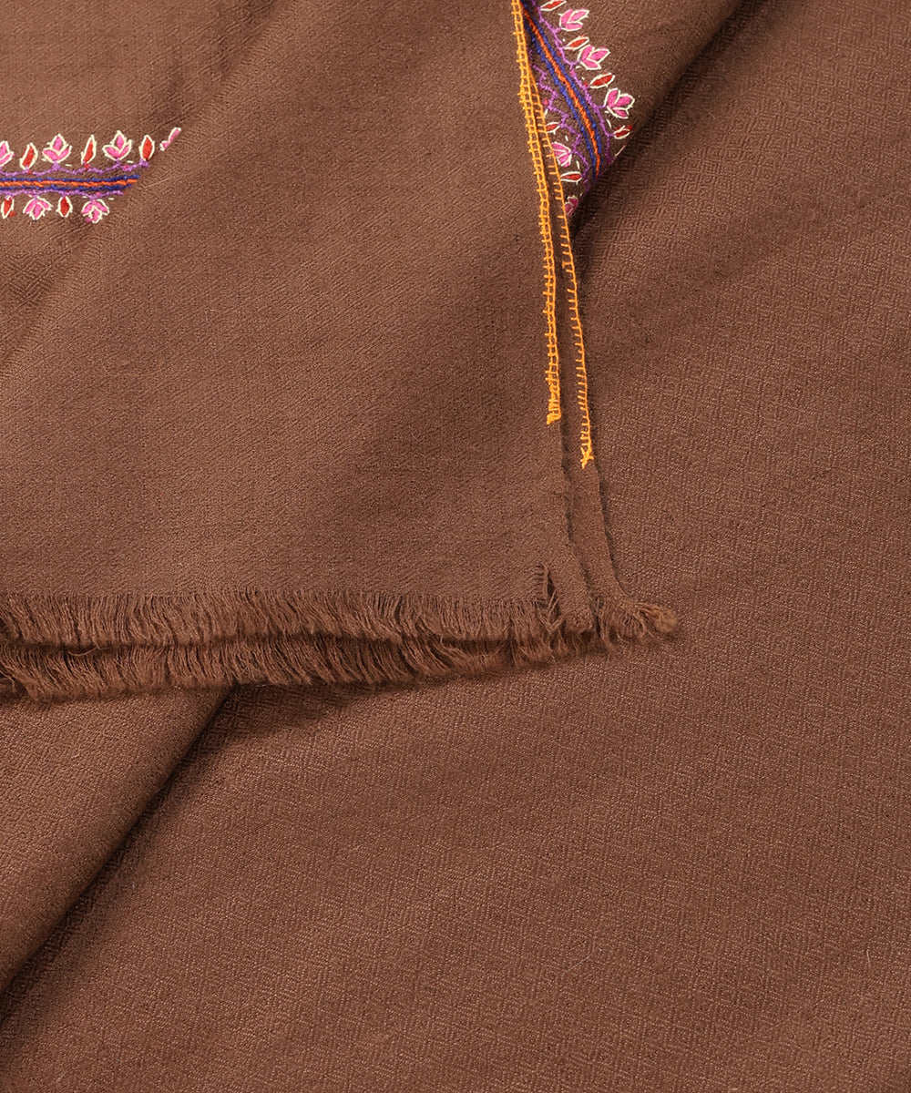 Khakhi_Handwoven_Pure_Pashmina_Shawl_With_Paper_Mache_Booti_WeaverStory_04