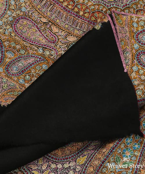 Handwoven_Black_Jamawar_Pure_Pashmina_Shawl_With_Heavy_Soznikari_Work_WeaverStory_04