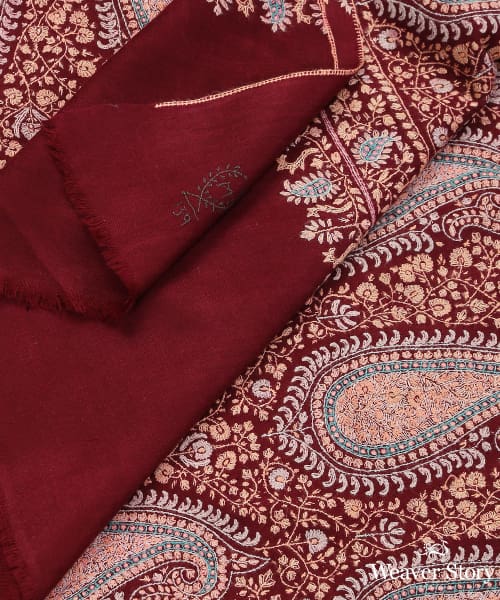 Maroon_Handwoven_Jamawar_Pure_Pashmina_Shawl_With_Heavy_Soznikari_Work_WeaverStory_04