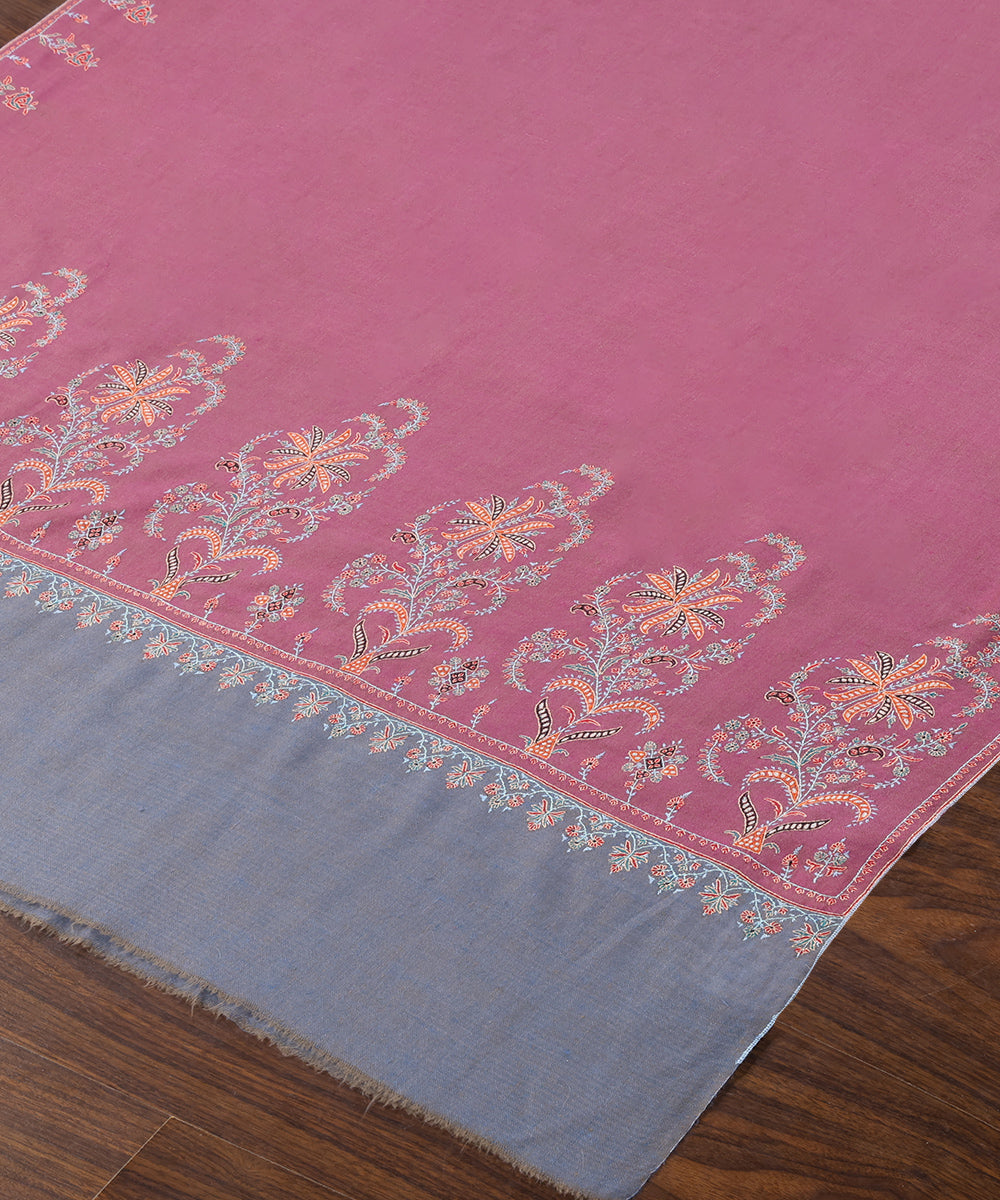 Handwoven_Purple_Pure_Pashmina_Shawl_With_Paper_Mache_Border_WeaverStory_03