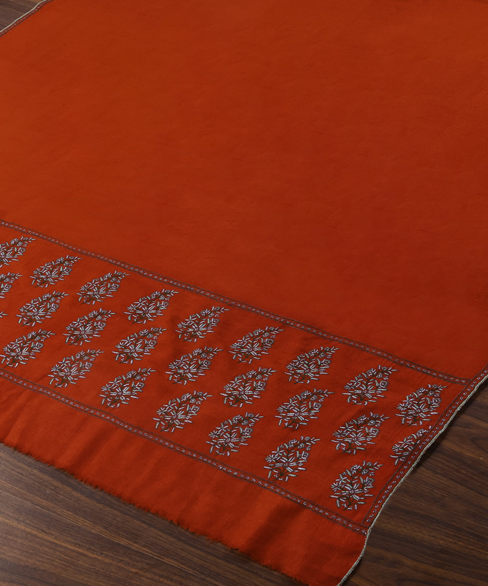 Handwoven_Rust_Pure_Pashmina_Shawl_With_Palla_Booti_WeaverStory_03