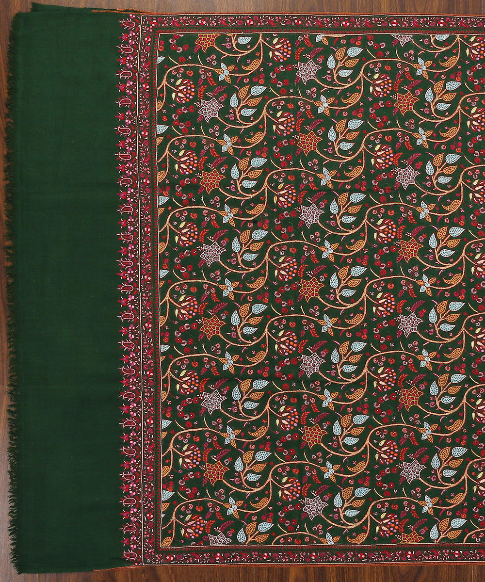 Handwoven_Bottle_Green_Pure_Pashmina_Shawl_With_Soznikari_Work_WeaverStory_02