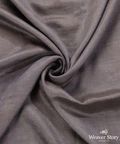 Handwoven_Grey_Double_Shade_Pure_Pashmina_Tilla_Shawl_WeaverStory_06