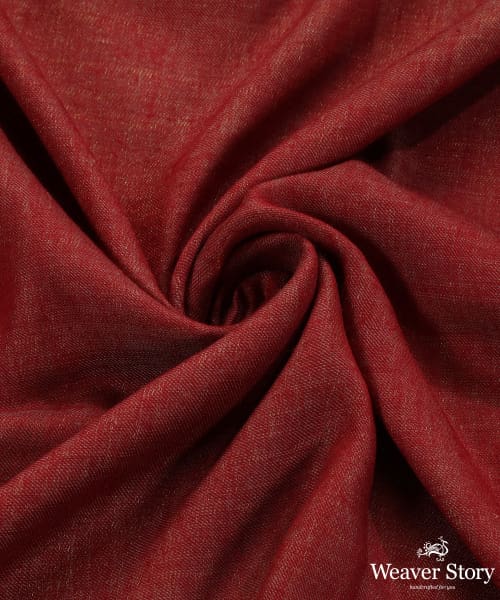 Maroon_Handwoven_Double_Shade_Pure_Pashmina_Tilla_Shawl_WeaverStory_05
