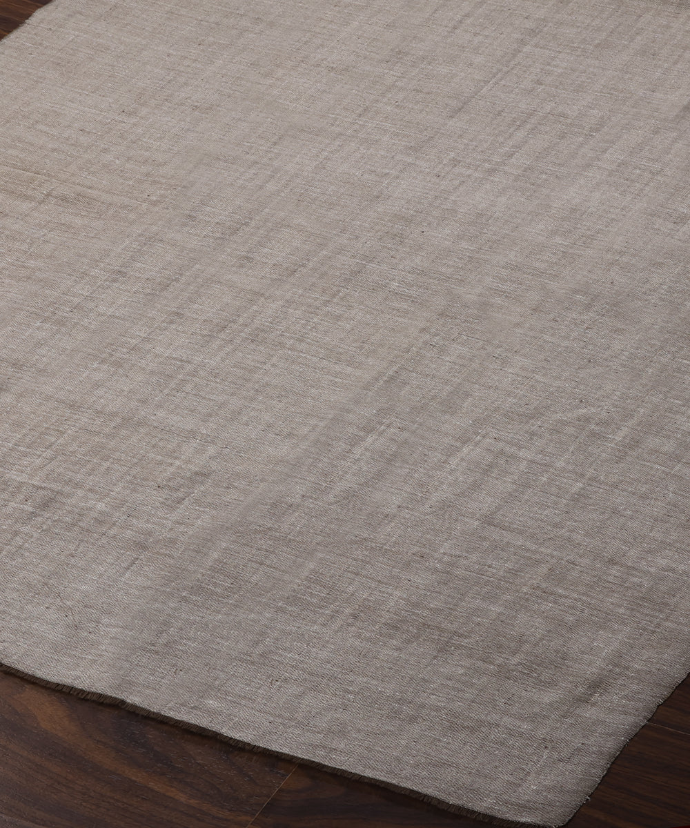 Beige_Handwoven_Double_Shade_Pure_Pashmina_Tilla_Shawl_WeaverStory_05