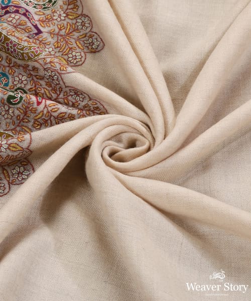 Handwoven_Cream_Pure_Pashmina_Stole_With_Kalamkari_Work_WeaverStory_05