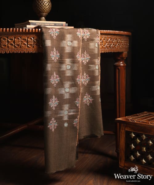 Handwoven_Khakhi_Pure_Pashmina_Stole_With_Ikat_Design_WeaverStory_01