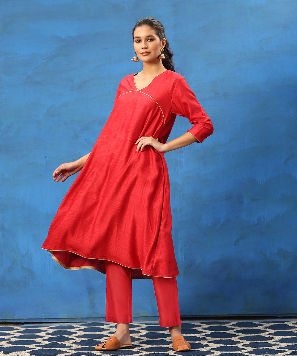 Red_Handloom_Pure_Cotton_Chanderi_Kurta_Set_With_Madhubani_Hand_Painted_Dupatta_WeaverStory_04