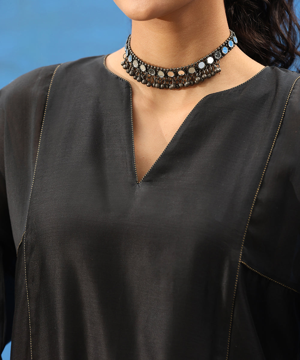 Black_Handloom_Pure_Chanderi_Kurta_Set_With_Hand_Painted_Madhubani_Dupatta_WeaverStory_05