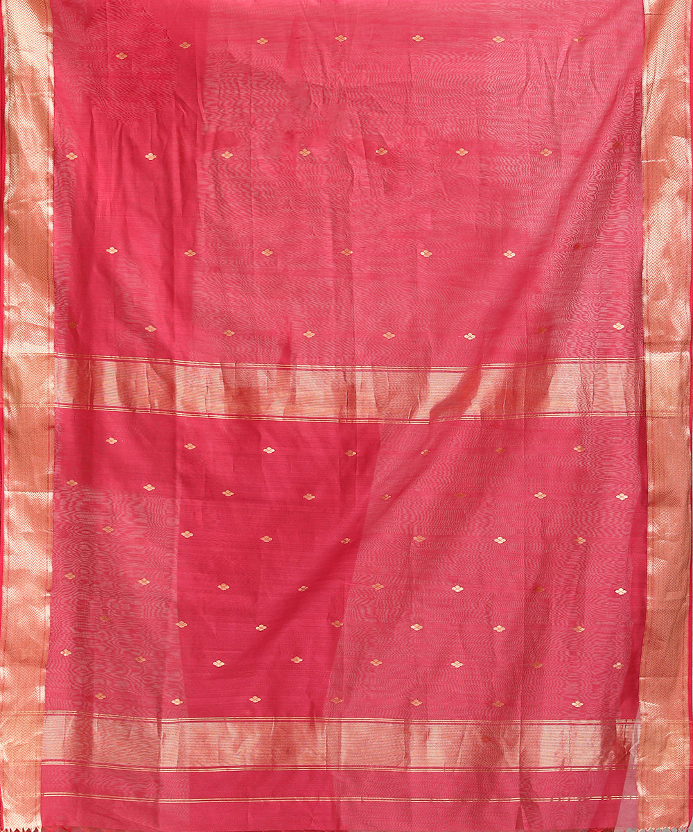 Berry_Pink_Handloom_Pure_Cotton_Maheshwari_Saree_With_Gold_Zari_Booti_And_Gold_Border_WeaverStory_04