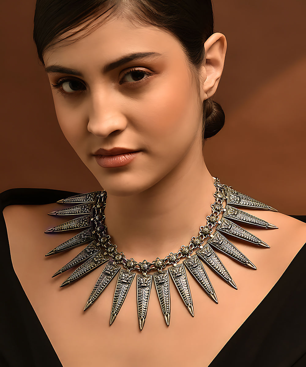 Asit_Handcrafted_Pure_Silver_Necklace_WeaverStory_02