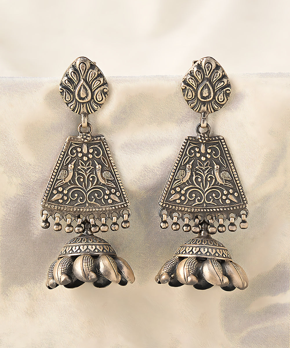 Nairit_Handcrafted_Pure_Silver_Floral_Earrings_WeaverStory_01