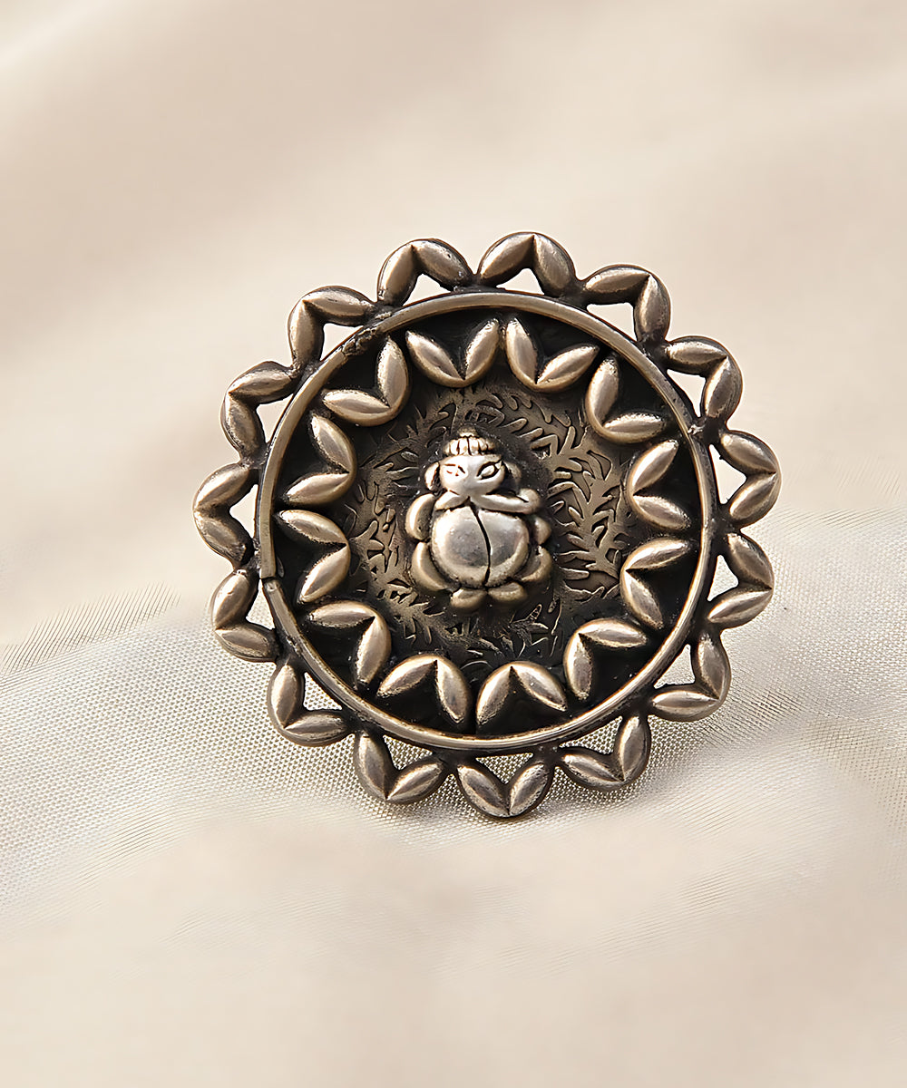 Maysoon_Handcrafted_Pure_Silver_Ring_WeaverStory_01