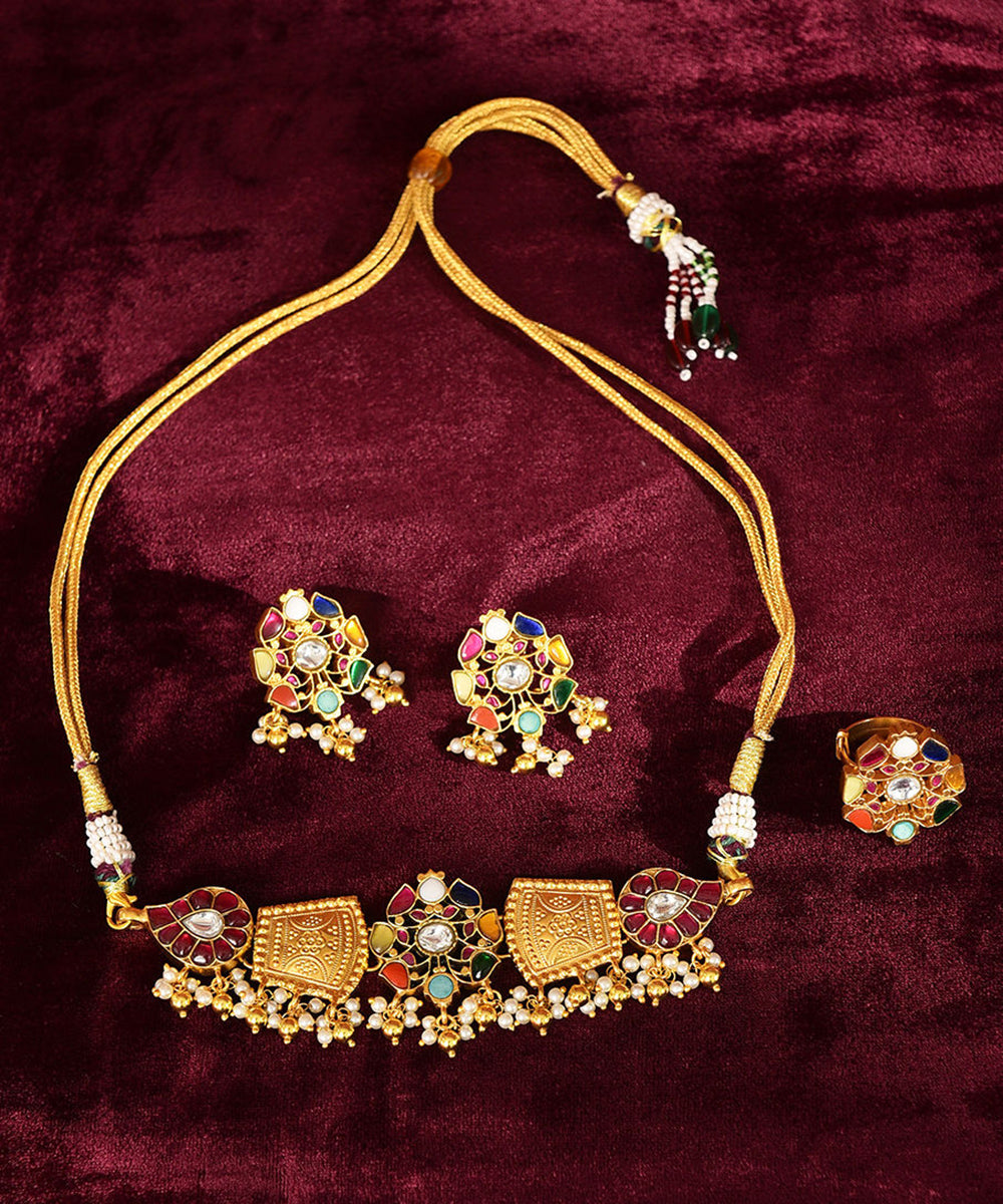 Nripan_Handcrafted_Pure_Silver_Necklace_With_Ring_WeaverStory_02