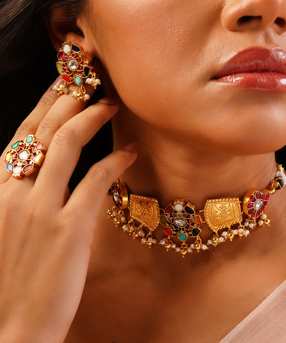 Nripan_Handcrafted_Pure_Silver_Necklace_With_Ring_WeaverStory_03