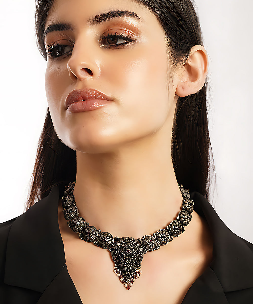 Kiah_Handcrafted_Pure_Silver_Necklace_WeaverStory_02