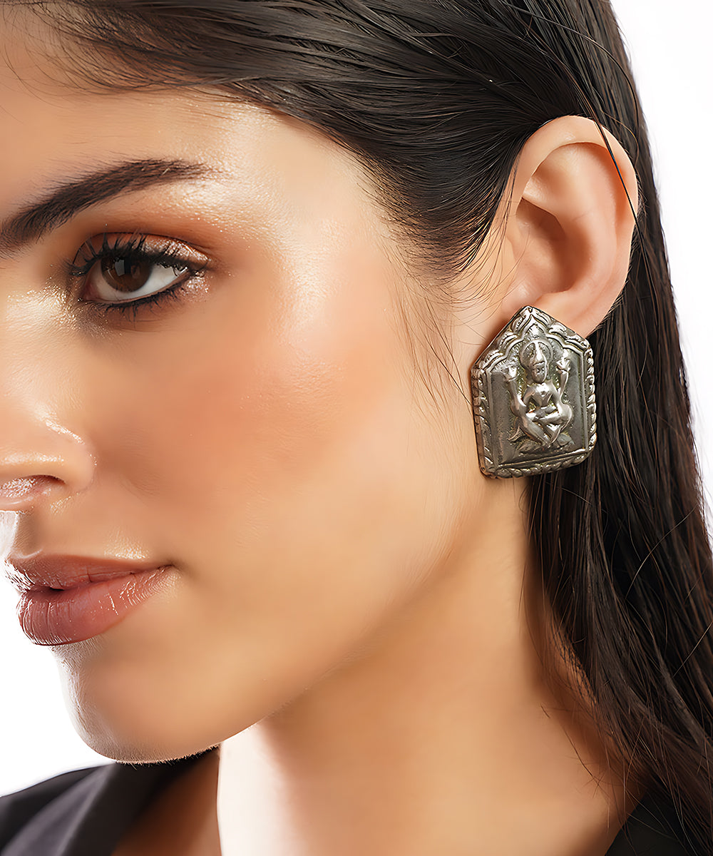 Muskan_Handcrafted_Pure_Silver_Earrings_With_Laxmi_Motifs_WeaverStory_02