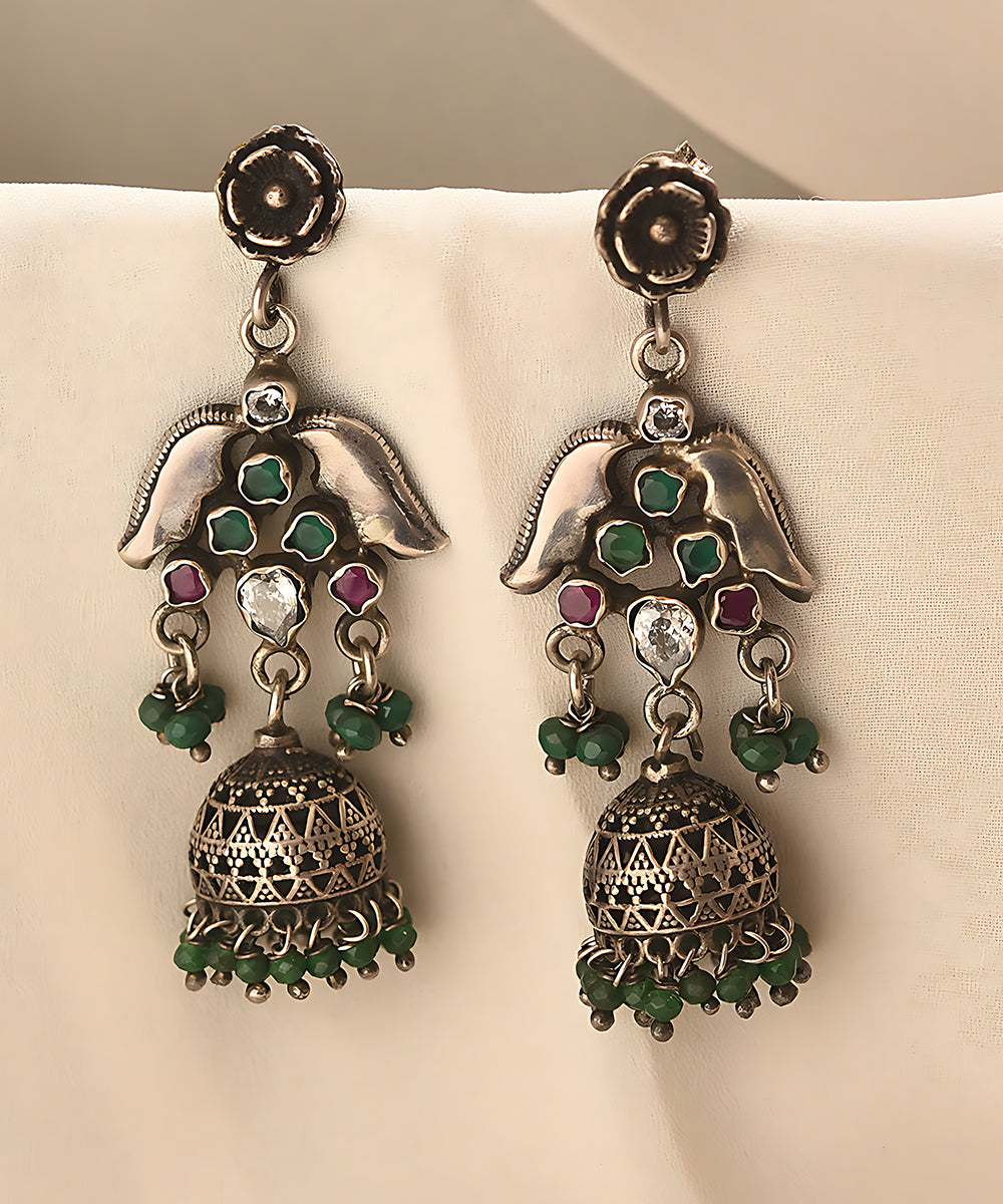 Nazli_Handcrafted_Pure_Silver_Earrings_With_Kempstones_WeaverStory_01